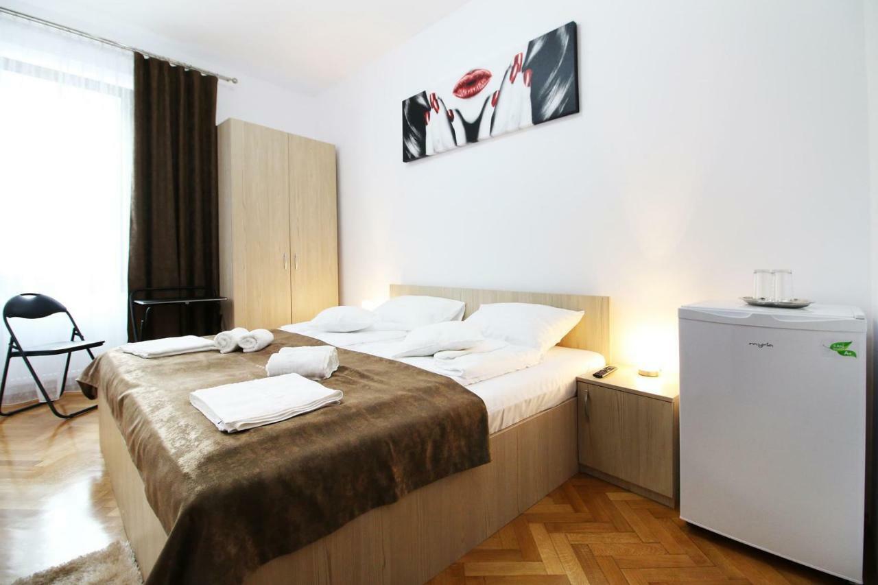 Appartamento Anne'S House Sibiu Esterno foto