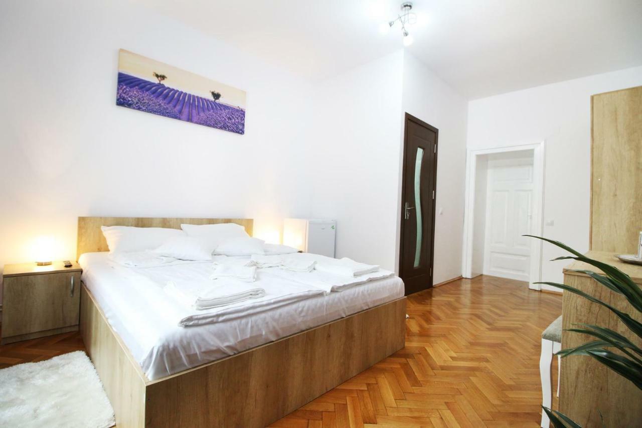 Appartamento Anne'S House Sibiu Esterno foto